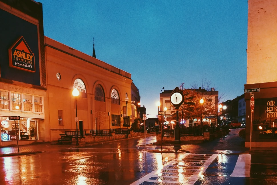 Discover Plattsburgh, NY: An Introduction to the City and its Weather
