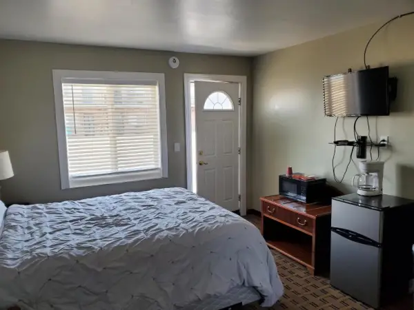 Golden Gate Lodging Main image