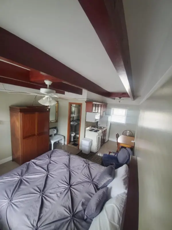 Golden Gate Lodging 4